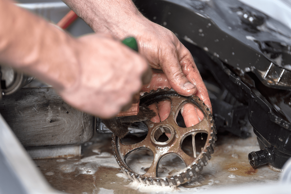 metal-cleaning-and-degreasing